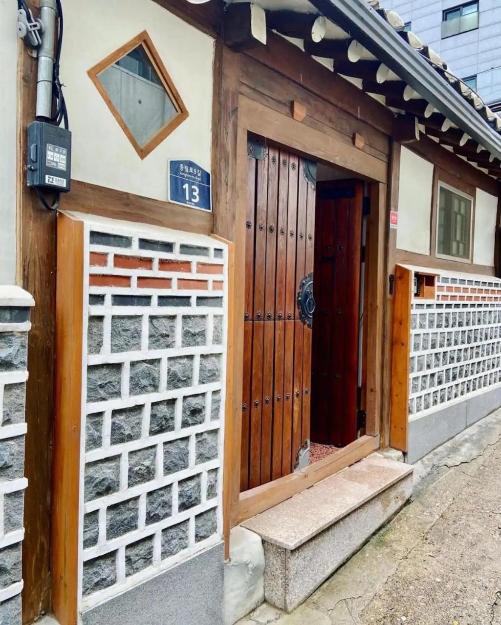 Joongrimjae - Hanok Seoel Buitenkant foto
